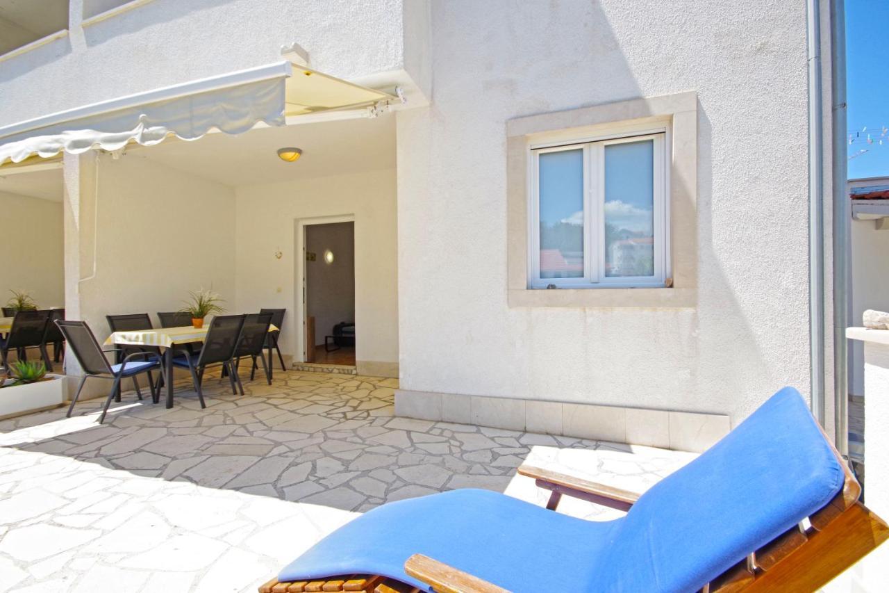 Apartments Silva スティヴァン エクステリア 写真