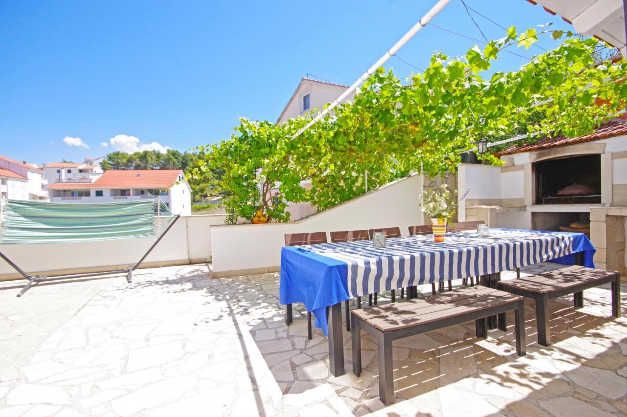 Apartments Silva スティヴァン エクステリア 写真