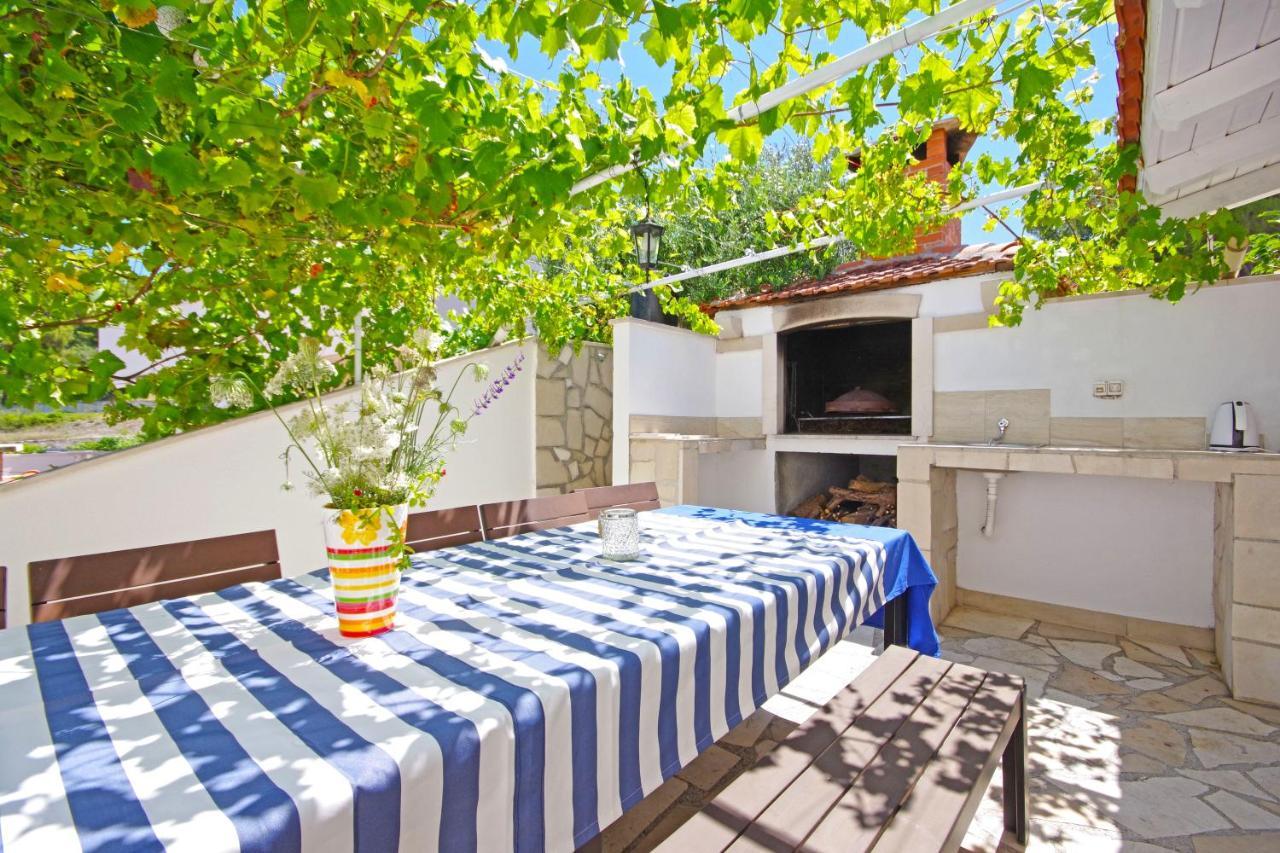 Apartments Silva スティヴァン エクステリア 写真