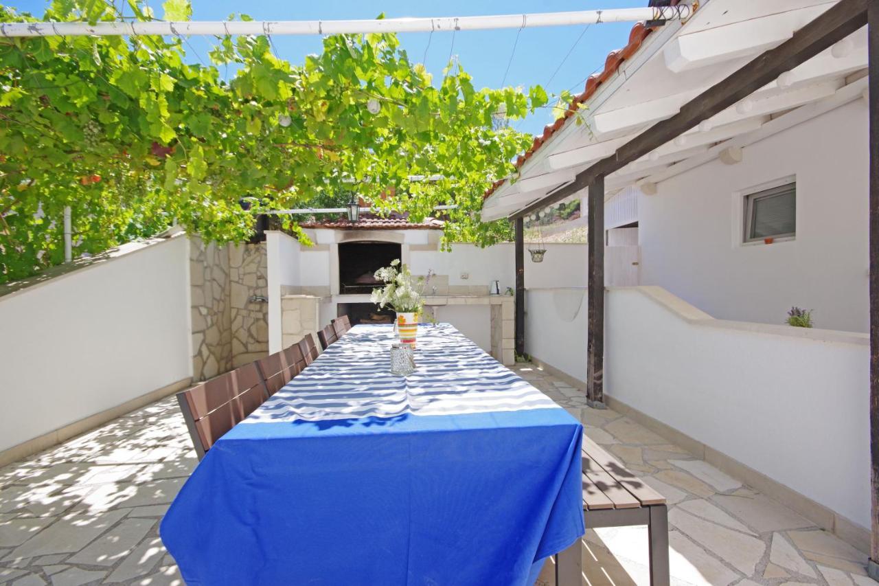 Apartments Silva スティヴァン エクステリア 写真