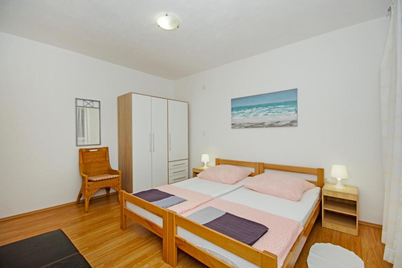 Apartments Silva スティヴァン エクステリア 写真