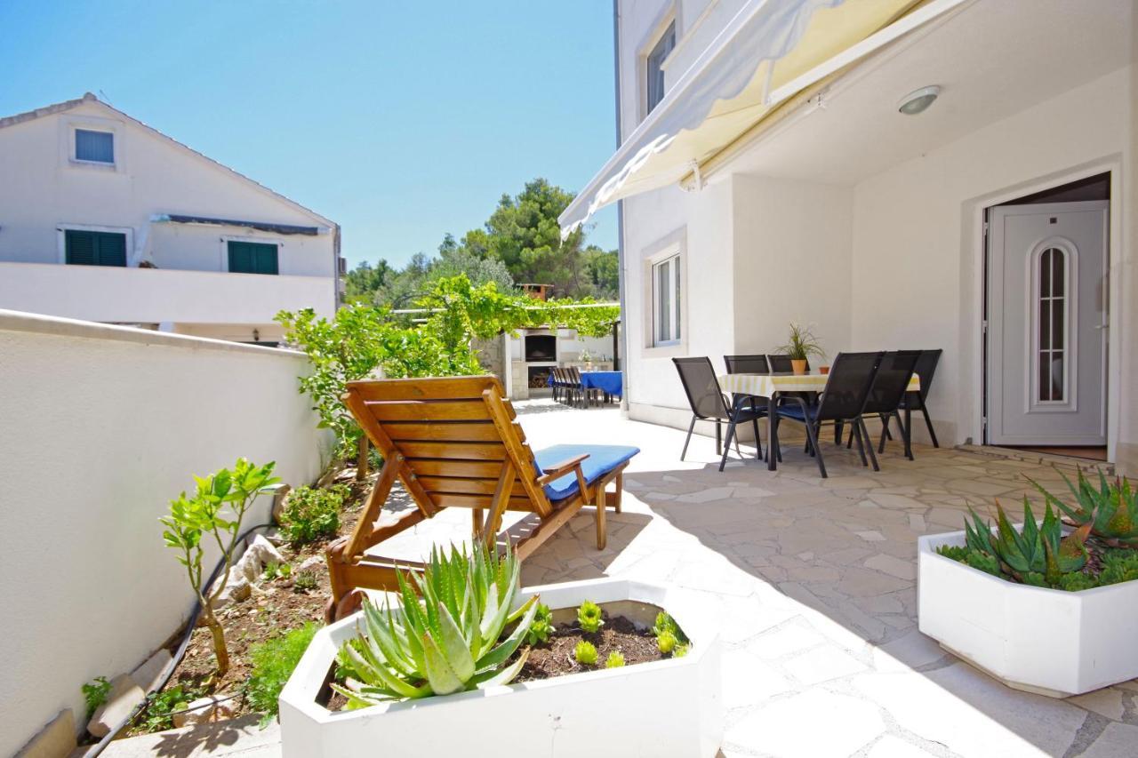 Apartments Silva スティヴァン エクステリア 写真